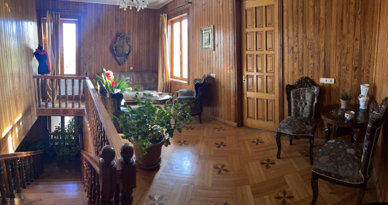 Guesthouse Georgia Sagarejo エクステリア 写真